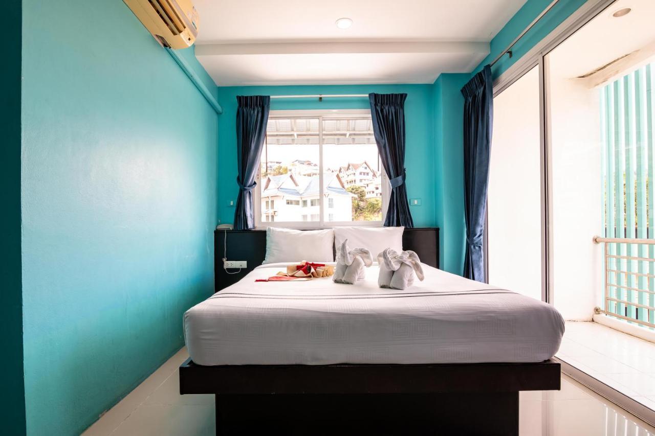 Patong Blue Hotel Екстер'єр фото